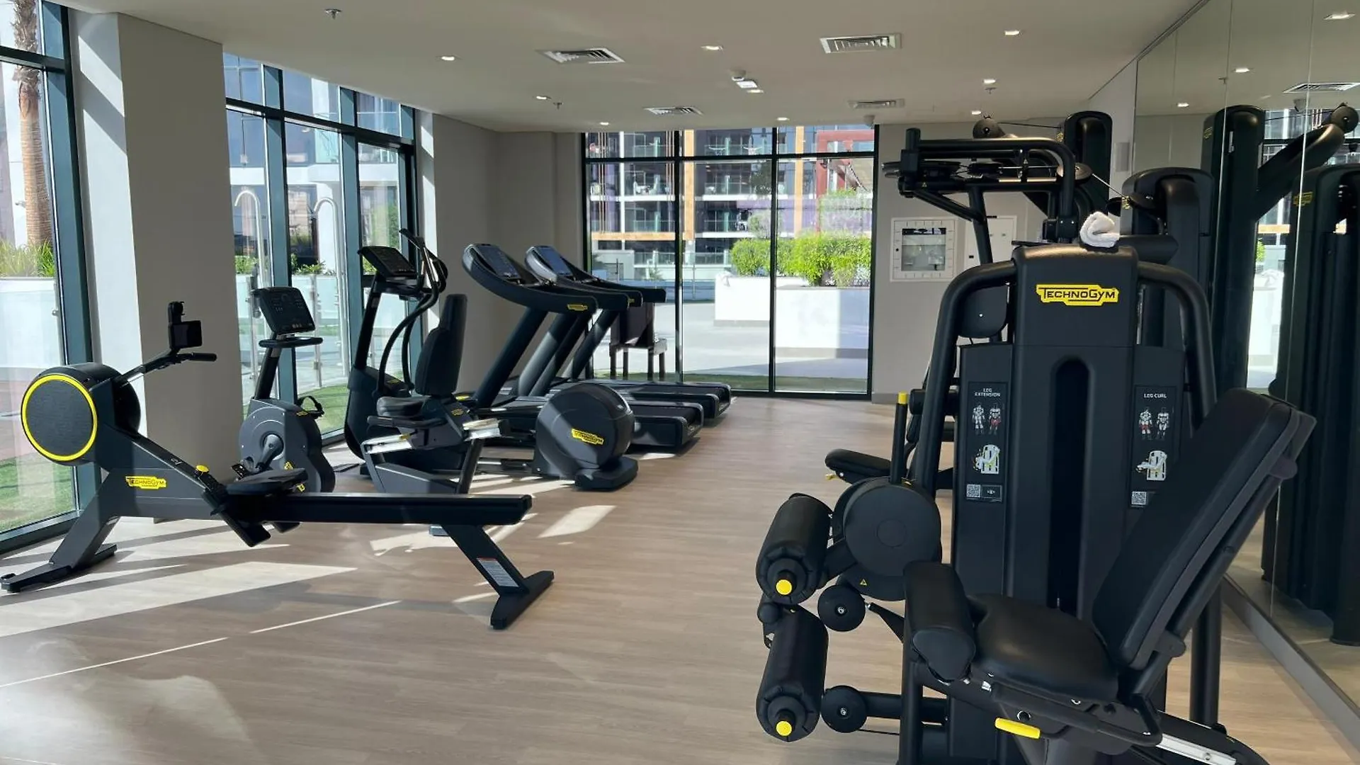 Special Offer Rental Studio At Azizi Riviera ドバイ 0*,  アラブ首長国連邦